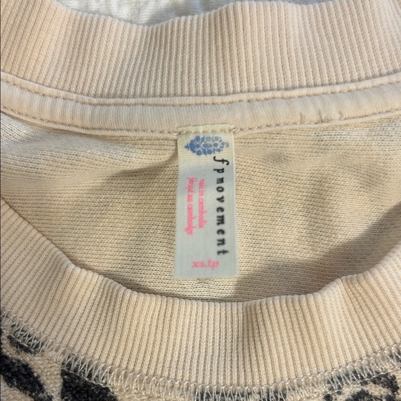 FP Movement by Free People Black and Cream Patterned Sweatshirt - Picture 6 of 9